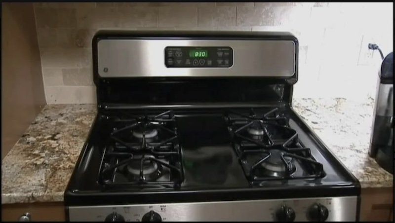 Gas range.